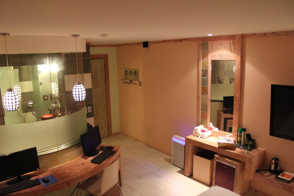 Max Hotel Daejeon Exterior foto