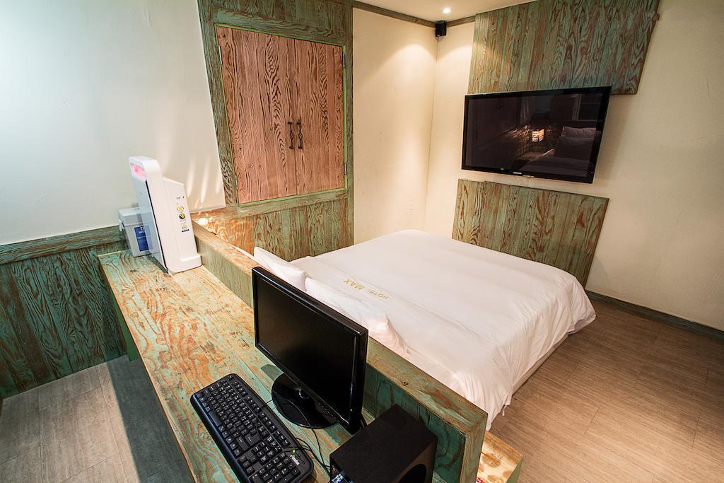 Max Hotel Daejeon Habitación foto