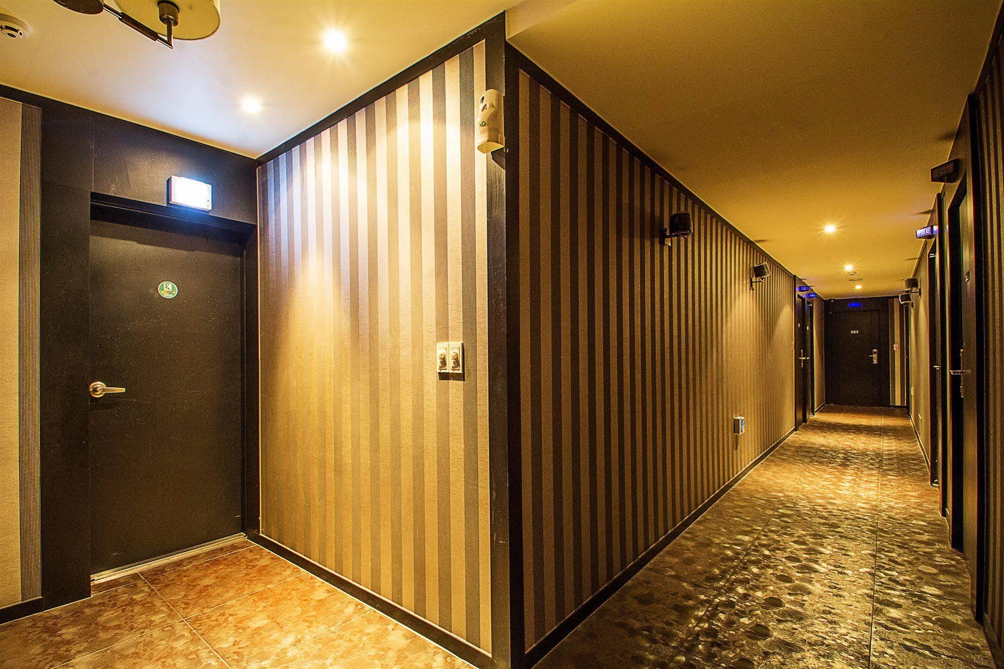 Max Hotel Daejeon Exterior foto